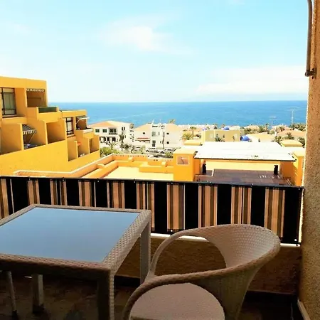 Beach And Sun 10 Apartment
